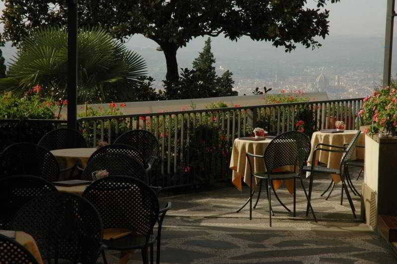 Hotel Villa Aurora Фиезоле Екстериор снимка